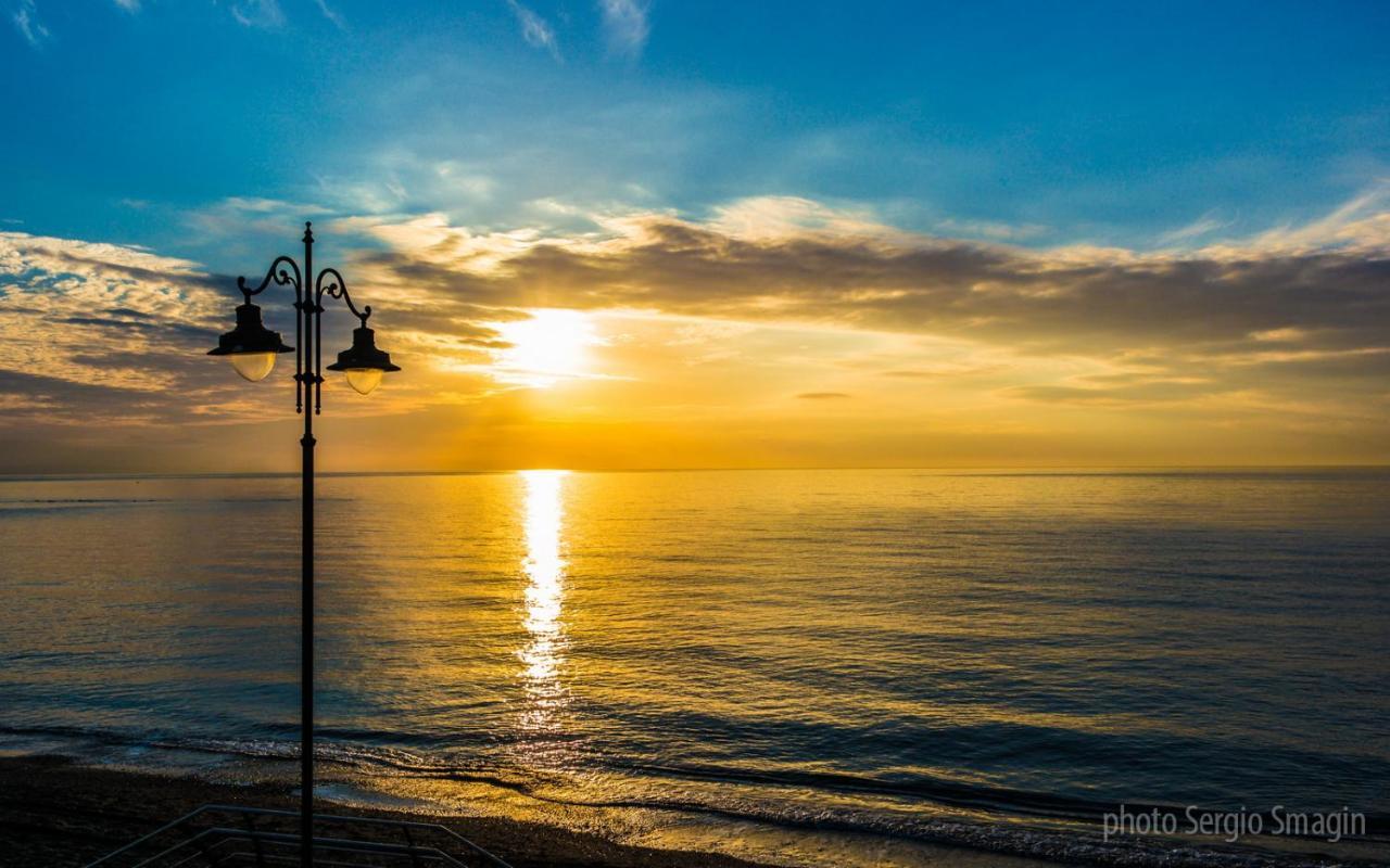 Apartmán Iris Benalmádena Exteriér fotografie